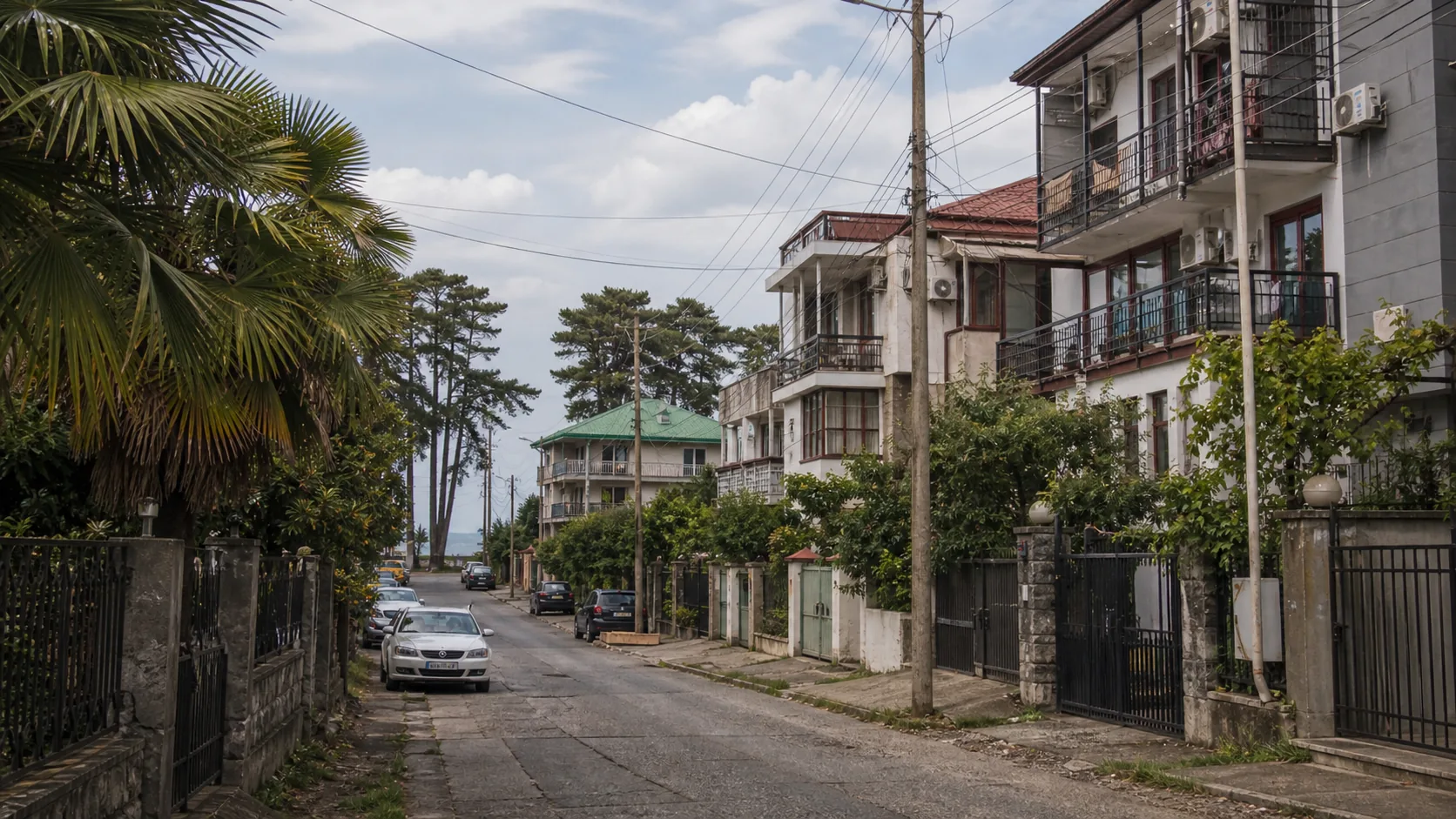 Gonio coastal street